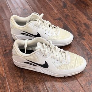 Nike Air Max Men's White Golf shoes